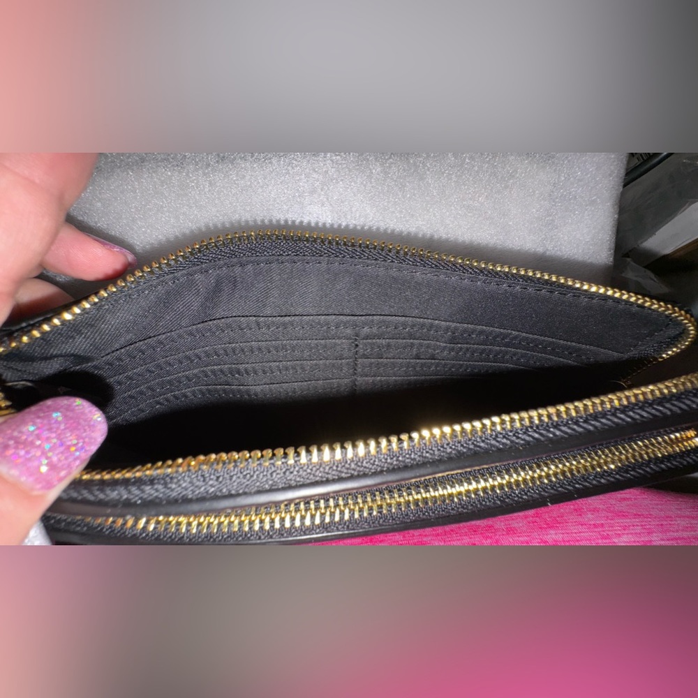 Coach Double Zip Wallet wristlet - Picture 3 of 8